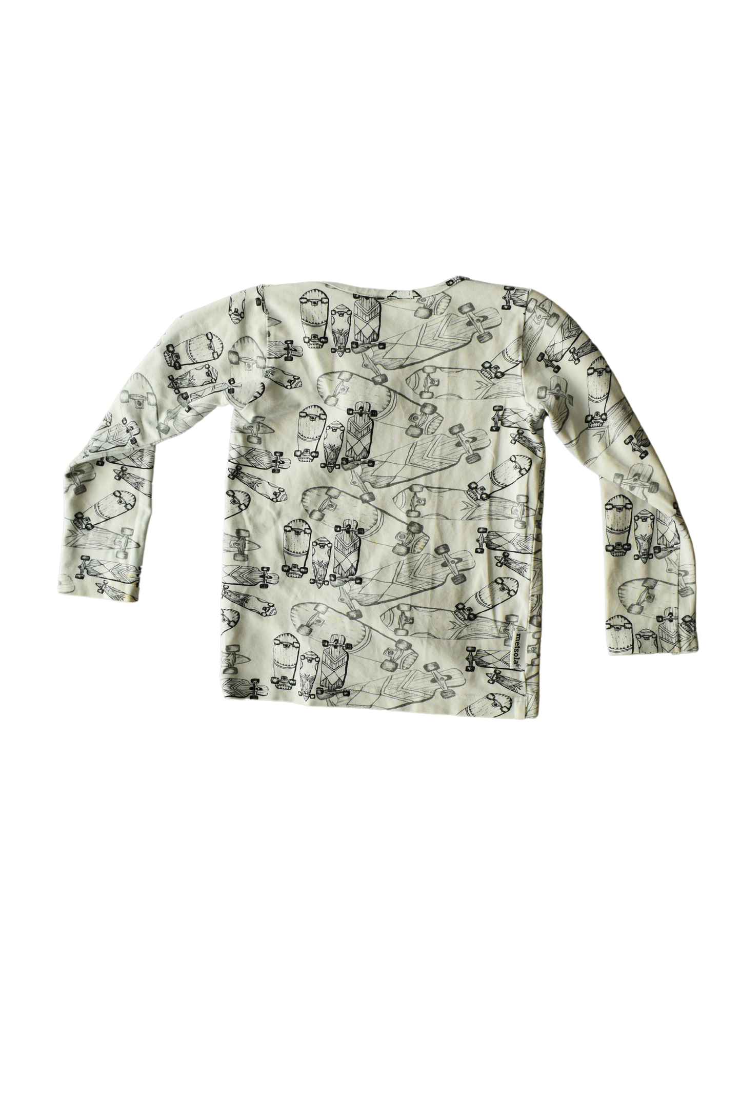 valkoinen-skeittikuvioitu-lasten-pitkähihainen-trikoopaita-Metsola