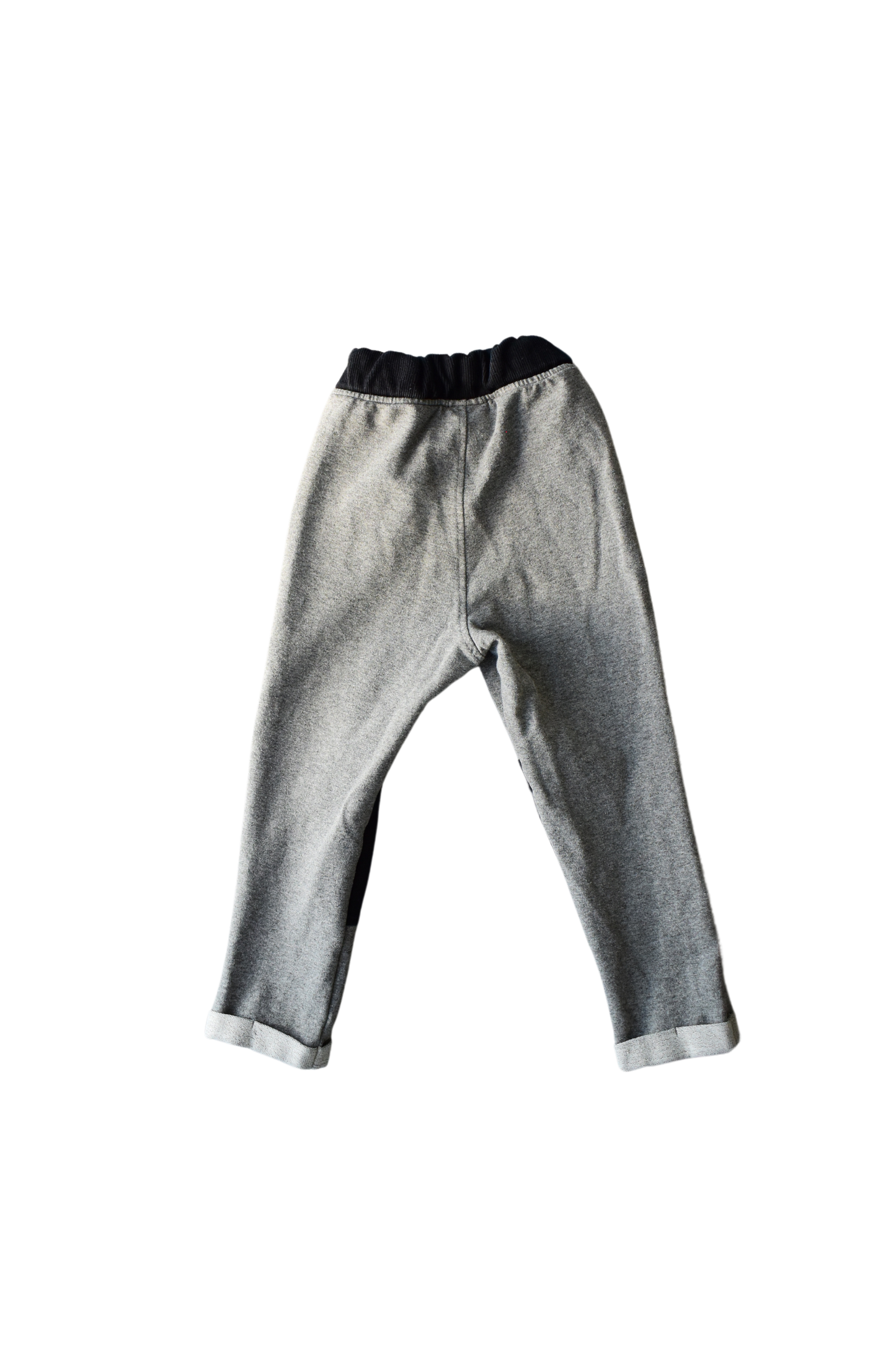 harmaat-collegehousut-metsola