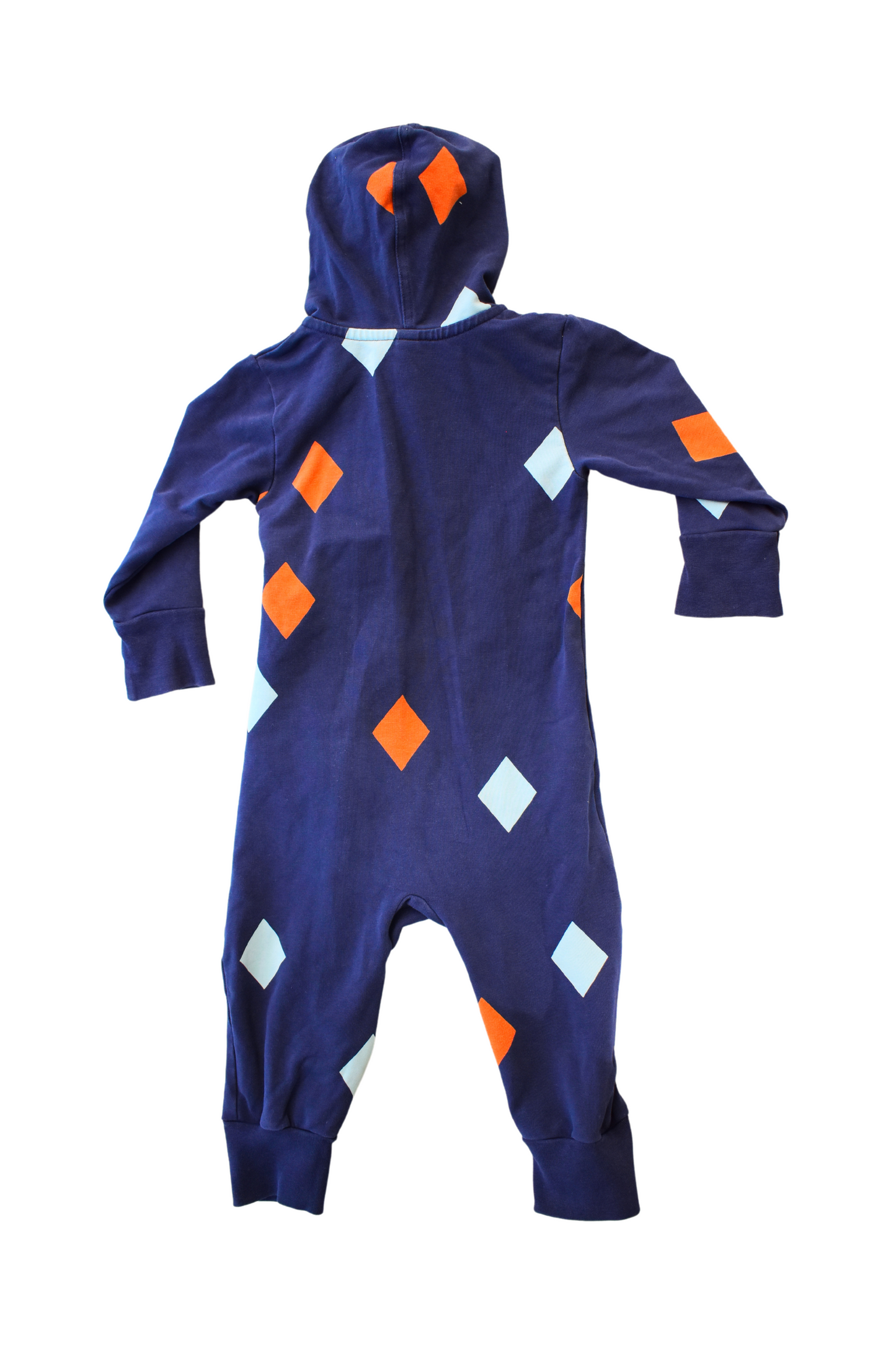 tummansininen-ruskeita-vaaleansinisiä salmiakkikuvioita-collegehaalari-blaa