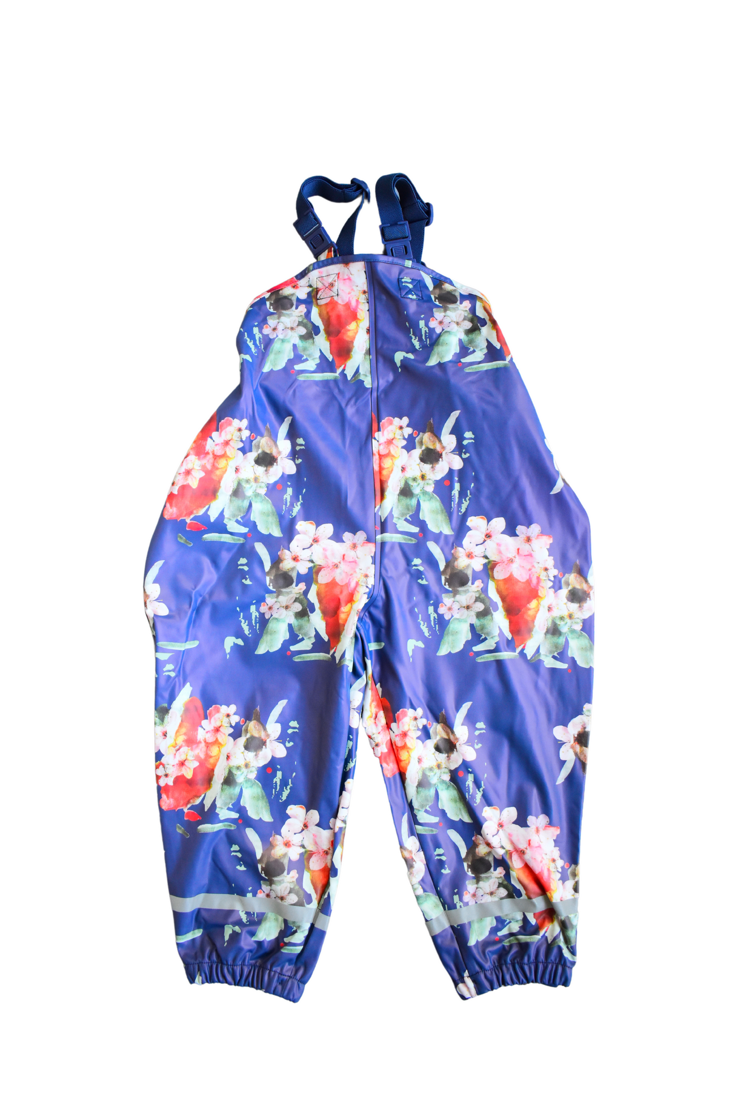 kukkakuvioidut-sadehousut-henkeseleillä-kaiko